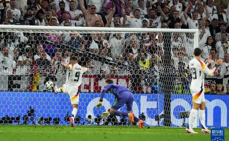 焦点娱乐注册地址知乎山东足球运动员排名前十：谁将成为未来的足球之星？